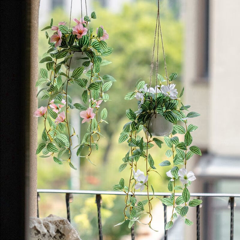 掬涵仿真绿植假树叶藤蔓吊篮植物塑料假花挂壁仿真花带盆阳台装饰红音
